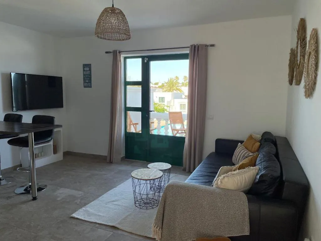 Apartment Paraiso III - Pool & Sea View - Good Wifi- Residence Loma Verde 卡门港