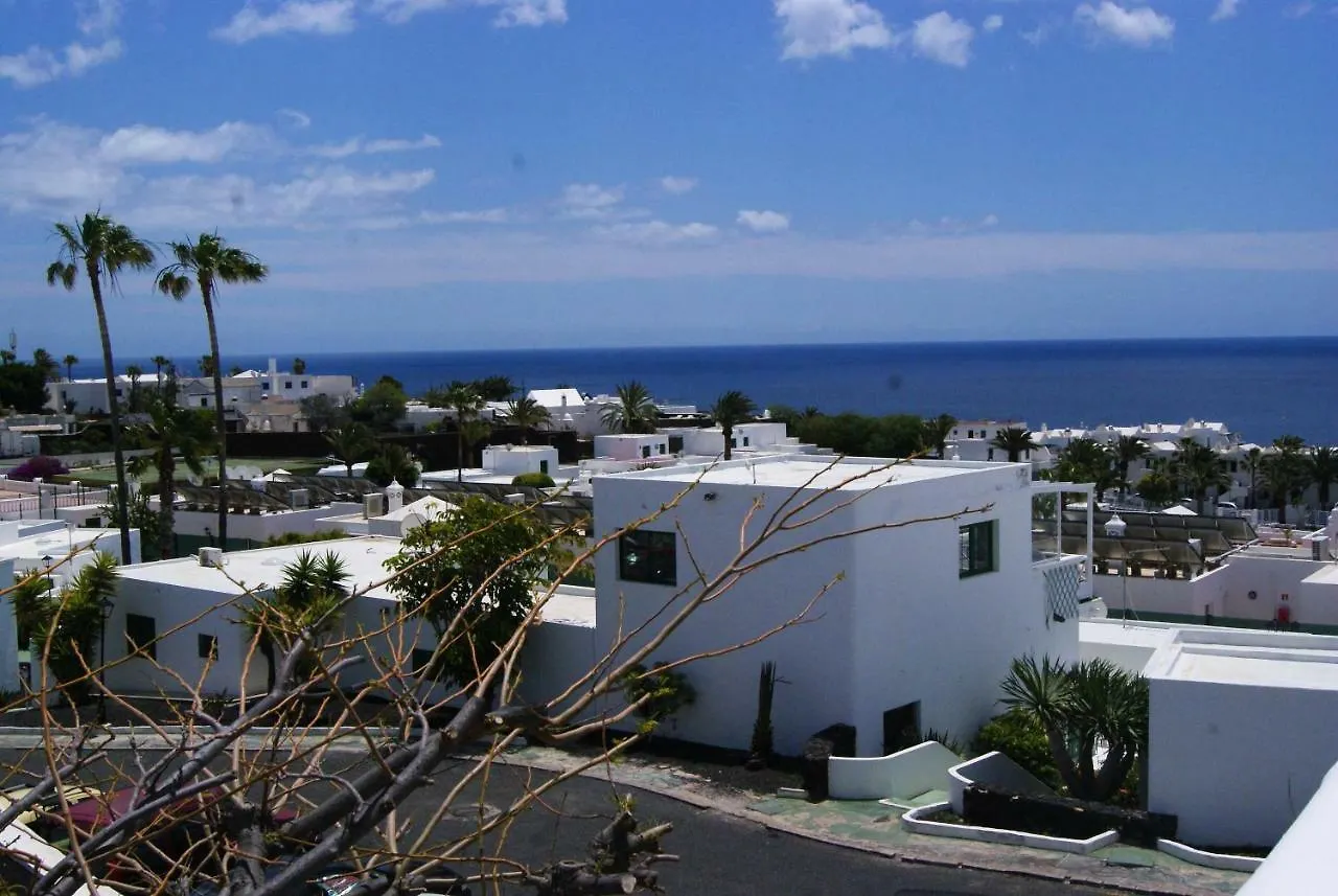 Apartment Paraiso III - Pool & Sea View - Good Wifi- Residence Loma Verde Puerto del Carmen  Spanien